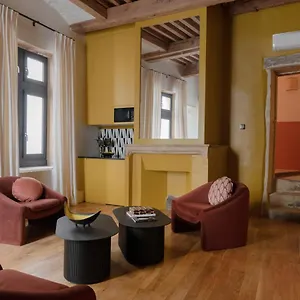 mihotel-saint-jean.hotels-rhonealpes.com/